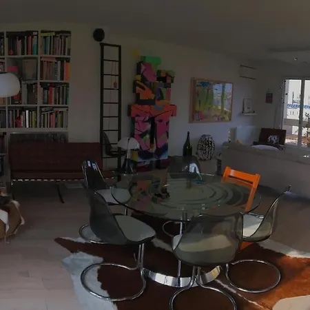 Daire Duplex With Eiffel Tower Views! *